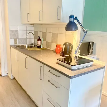 En Lille Hel I Midtbyen - Centralt, Hyggelig Og Taet Pa Alt! Apartment Randers